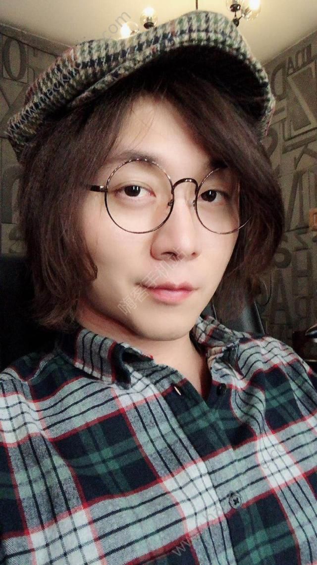 央视出面力挺张大仙,虎牙一哥订阅达成569万有牌面,斗鱼后悔